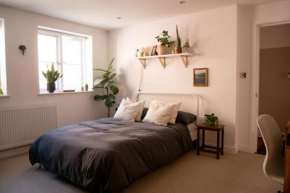 Stylish 1 Bedroom Flat in Clapton
